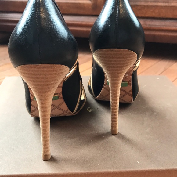 L.A.M.B. Heels - Picture 4 of 4